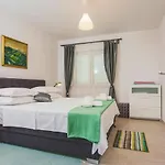 Mandalina Hr Luxury With Private Pool, Tennis Court And Boccie Alley