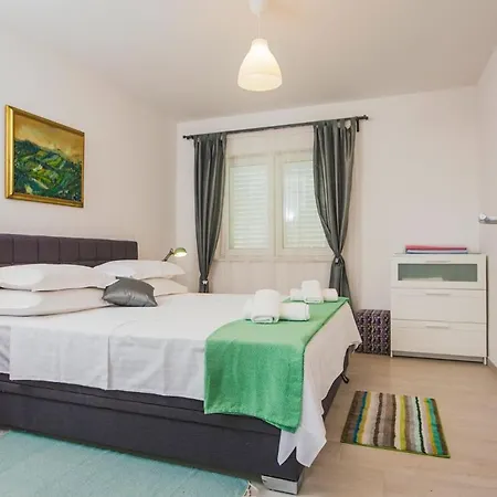 Mandalina Hr Luxury With Private Pool, Tennis Court And Boccie Alley